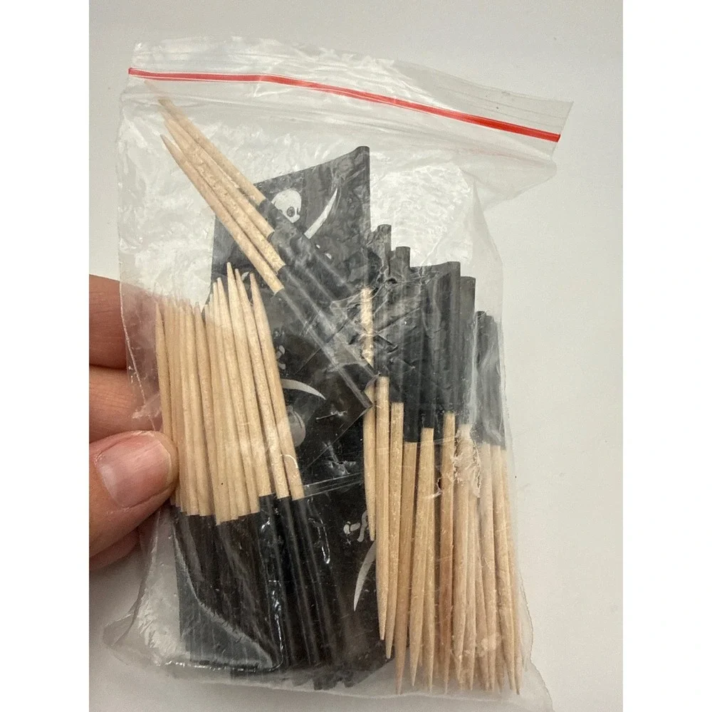 Tectsia Pirate Flag Toothpicks Skull Crossbones Jolly Roger PartyPicksX002H99TKP